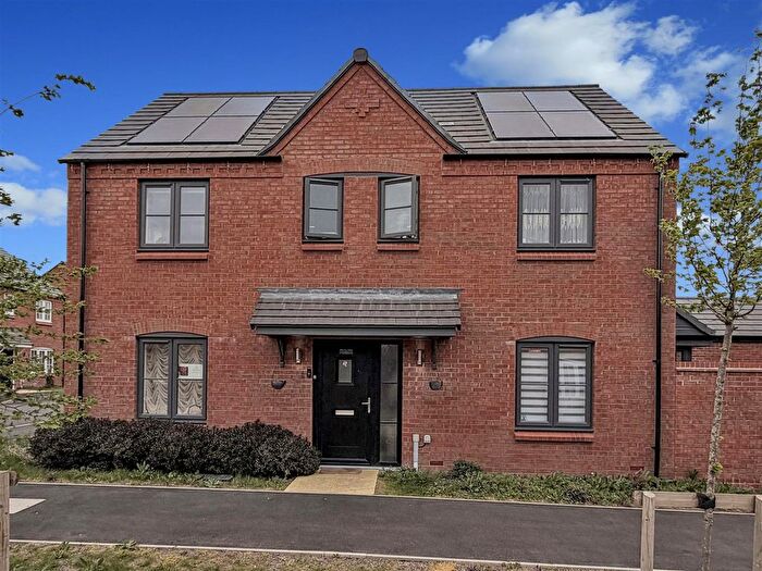 4 Bedroom Detached House To Rent In , Jupiter Road, Barton Seagrave, NN15