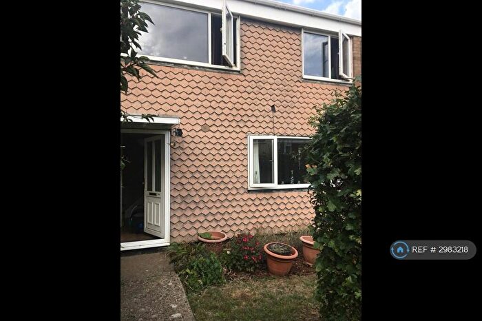 3 Bedroom Terraced House To Rent In Archer Road, Stevenage, SG1
