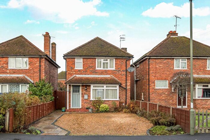 2 Bedroom Detached House For Sale In Furze Lane, Godalming, Surrey, GU7