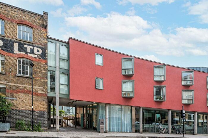2 Bedroom Flat For Sale In Graham Street, Angel, London, N1