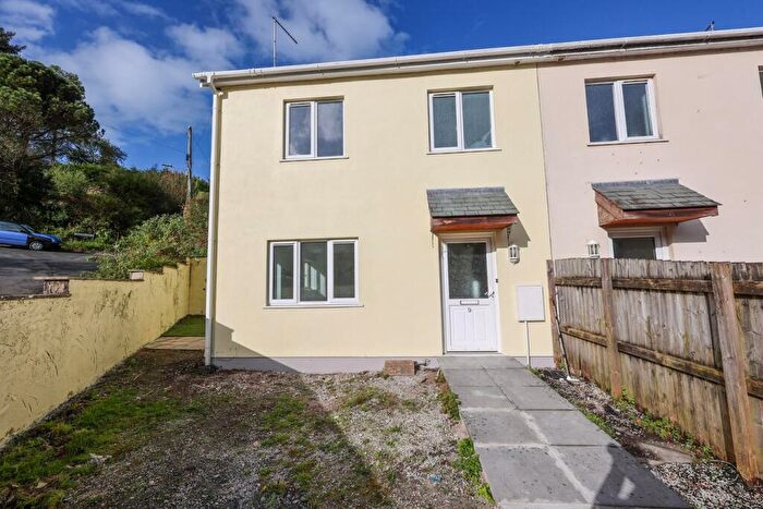 3 Bedroom Semi Detached House For Sale In Tanhouse Road, Lostwithiel, PL22