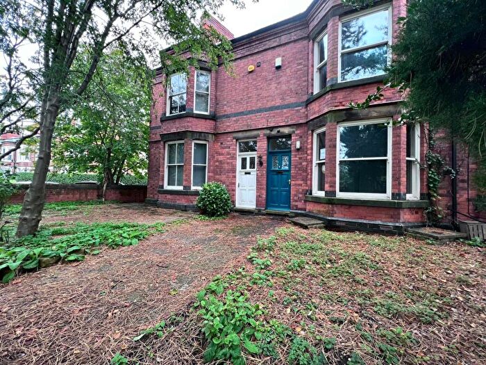 4 Bedroom House To Rent In Devonshire Promenade, Nottingham, NG7