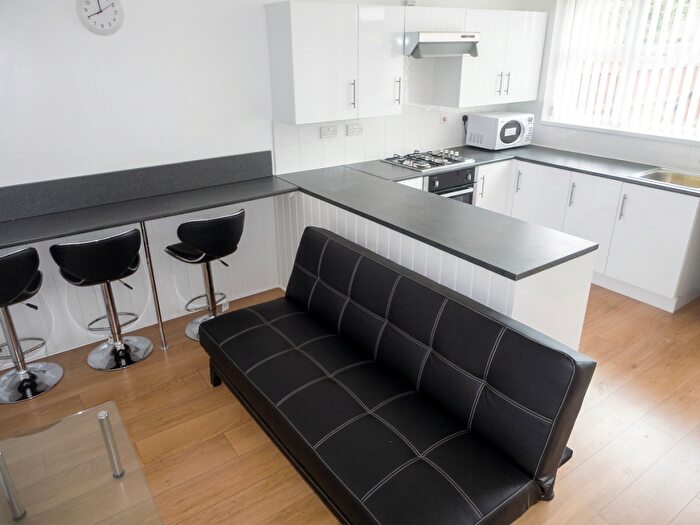 4 Bedroom House To Rent In Monument Road, Edgbaston, West Midlands, B16