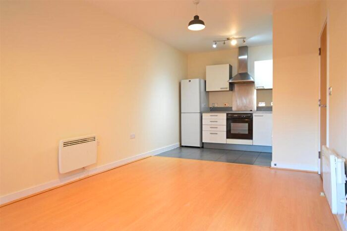 1 Bedroom Apartment To Rent In Aspects Court, Windsor Road, Slough, SL1