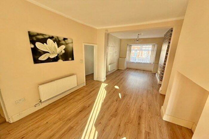 2 Bedroom Terraced House To Rent In Lawton Street, Crewe, CW2