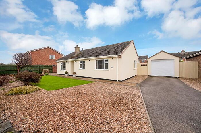 3 Bedroom Detached Bungalow For Sale In Angus Close, Stamford, PE9