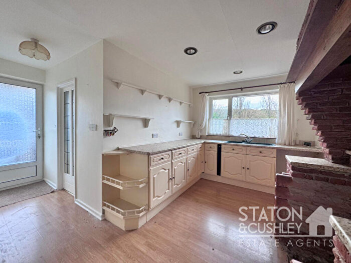 2 Bedroom Detached Bungalow For Sale In Station Road, Clipstone Village, NG21