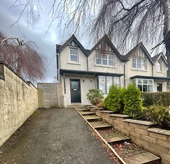 3 Bedroom Semi-Detached House To Rent In Primrosehill Road, Cults, Aberdeen, AB15
