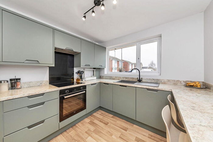 2 Bedroom Semi-Detached Bungalow For Sale In Tennyson Avenue, St. Ives, PE27
