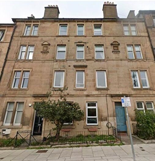 2 Bedroom Flat To Rent In Roseburn Street, Murrayfield, Edinburgh, EH12