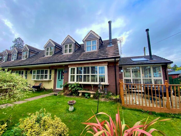 3 Bedroom Semi-Detached House For Sale In 1 The Shrubbery, Meadow View, Loppington SY4