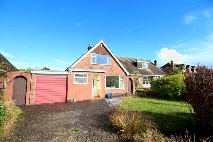 2 Bedroom Detached Bungalow For Sale In Cherry Tree Avenue, Church Lawton, Stoke-on-trent, ST7