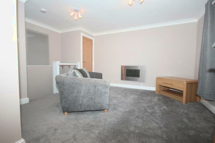 1 Bedroom Flat To Rent In Mulberry Close, Elton, CH2
