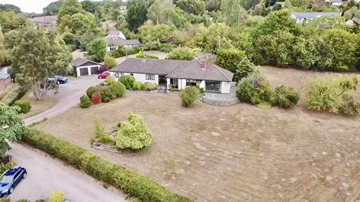 4 Bedroom Detached Bungalow For Sale In Sterrys Lane, May Hill, Longhope, GL17