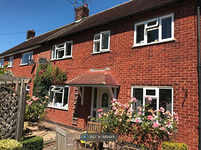 4 Bedroom Semi Detached House To Rent In Lower Kirklington Road, Southwell, NG25