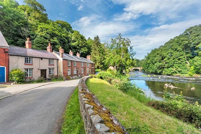 2 Bedroom Cottage For Sale In Pontcysyllte, Llangollen, LL20