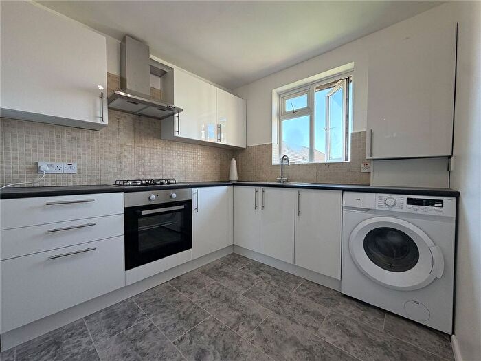 1 Bedroom Flat To Rent In Essex Lodge, Muswell Hill, Colney Hatch Lane, London, N10
