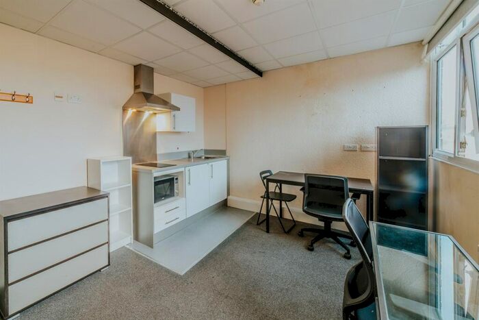 1 Bedroom Apartment To Rent In Flat A, NG1