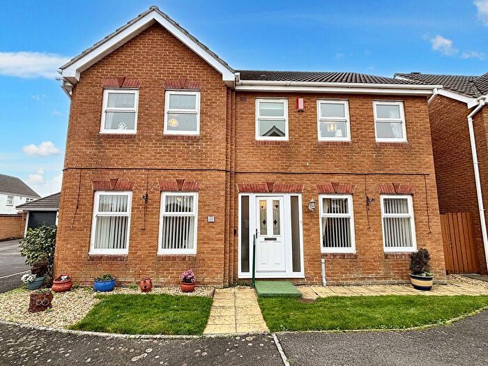 4 Bedroom Property For Sale In Marine Drive, Barry, CF62