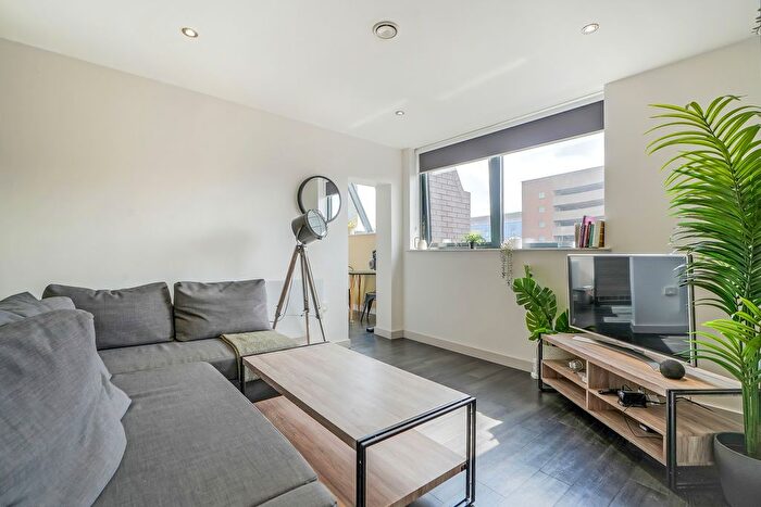 1 Bedroom Flat For Sale In The Fitzgerald, West Bar, Sheffield, S3