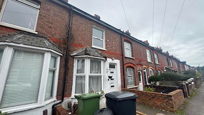 3 Bedroom Terraced House To Rent In Sunnyside Road, Chesham, HP5