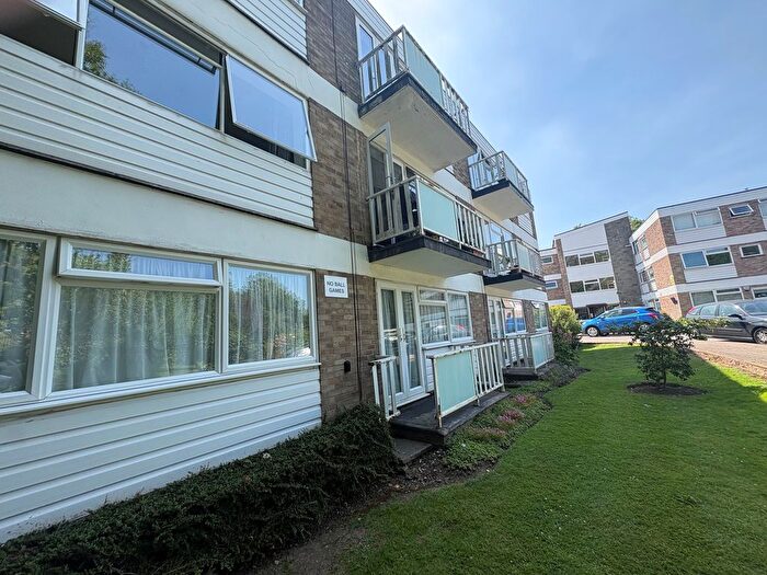 3 Bedroom Flat To Rent In Talisman Way, Wembley, HA9