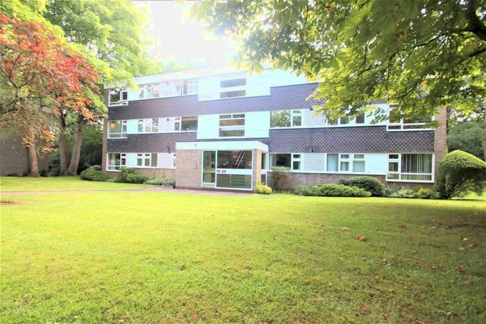 2 Bedroom Apartment To Rent In Farquhar Road, Edgbaston, Birmingham, B15