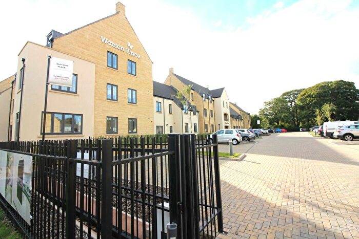 1 Bedroom Flat For Sale In Trinity Road, Chipping Norton, OX7