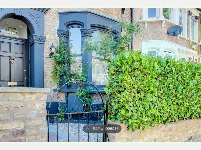 3 Bedroom Terraced House To Rent In Roding Road, London, E5
