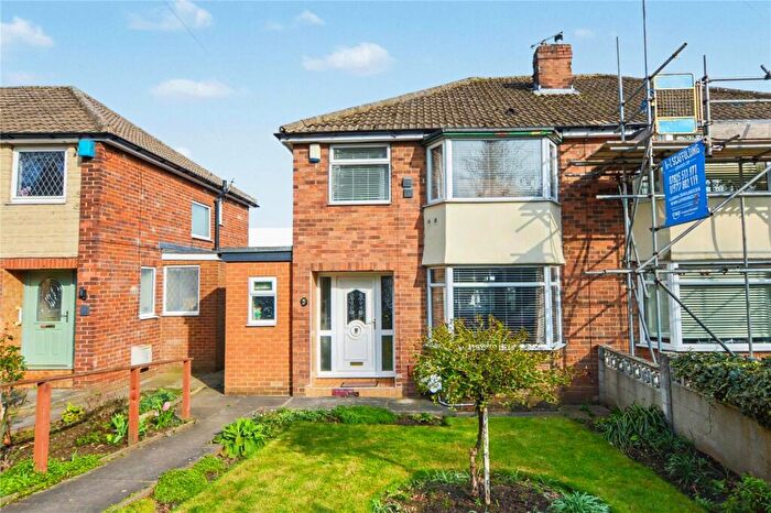 3 Bedroom Semi Detached House For Sale In Styebank Lane, Rothwell, Leeds, West Yorkshire, LS26