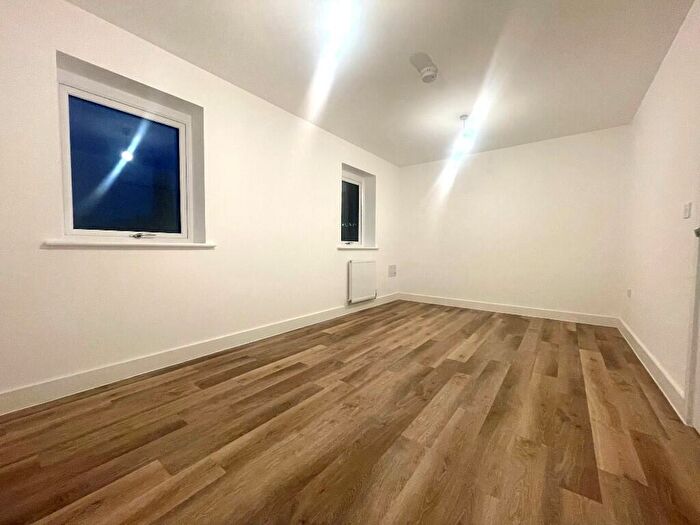 3 Bedroom Detached House To Rent In Barn Owl Road, BS49