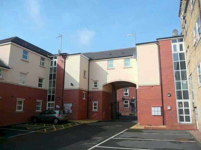 1 Bedroom Apartment To Rent In Edinburgh Avenue, Armley, Leeds, LS12