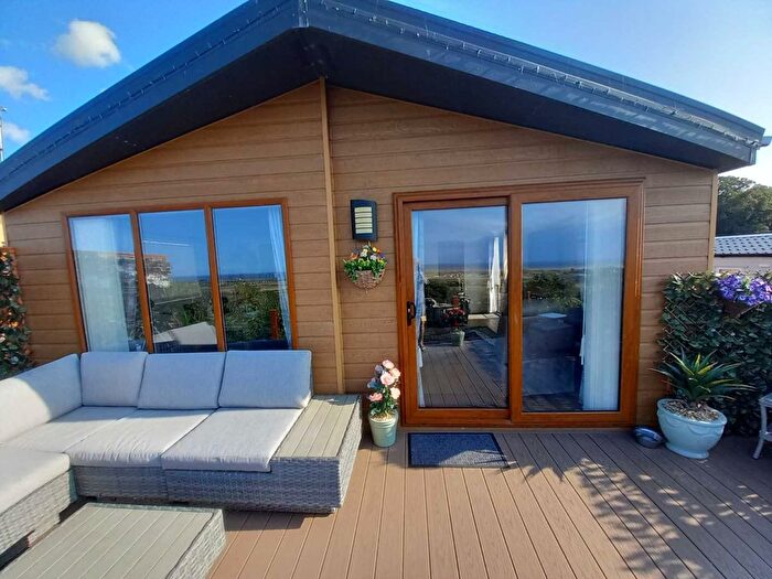 2 Bedroom Lodge For Sale In Gwespyr, Holywell, CH8