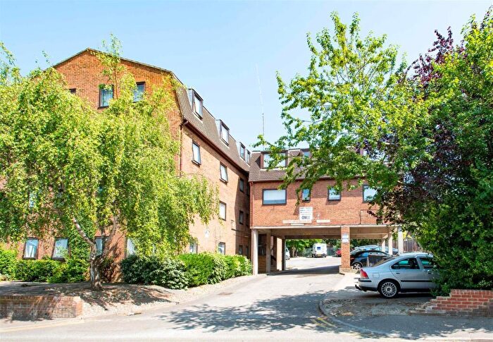 2 Bedroom Flat To Rent In Ethel Maud Court, Richmond Road, Gillingham, ME7