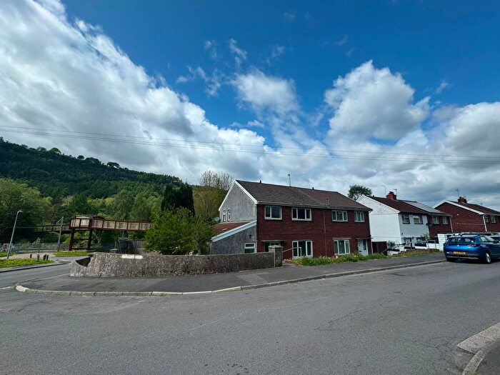 3 Bedroom Terraced House To Rent In Darren Las, Merthyr Vale, Merthyr Tydfil, CF48