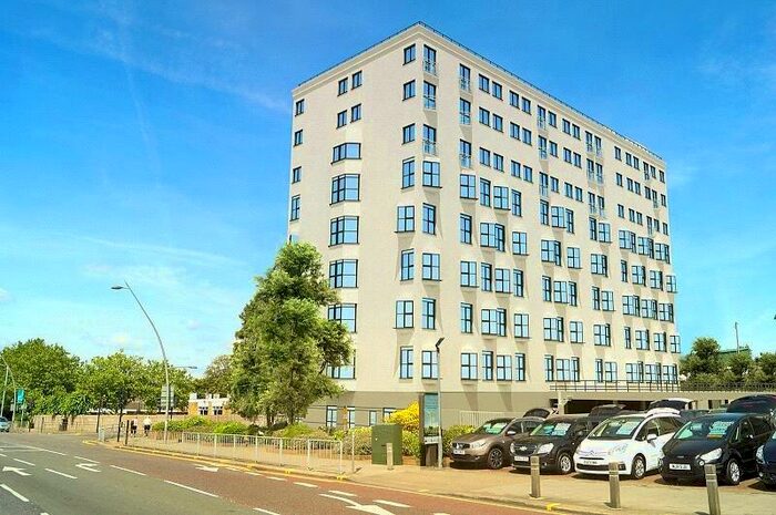 1 Bedroom Apartment To Rent In High Road, Chadwell Heath, Romford, RM6