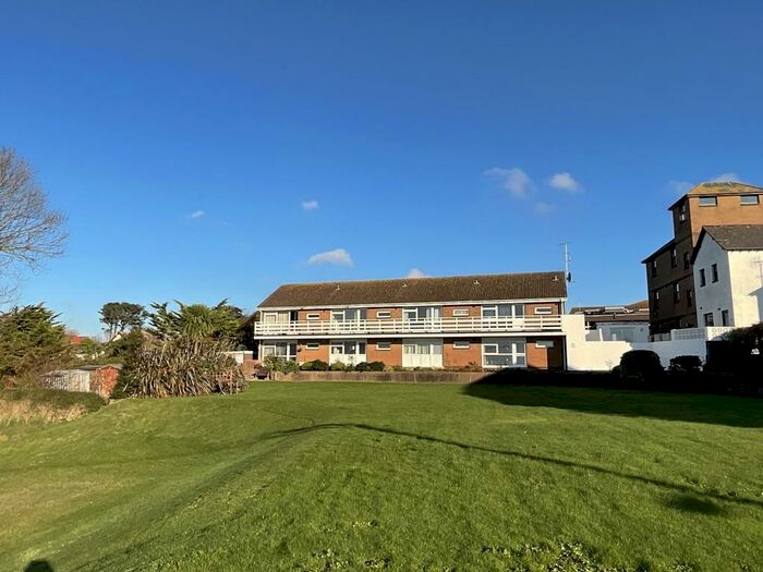 2 Bedroom Apartment To Rent In Stratton Road, Bude, EX23