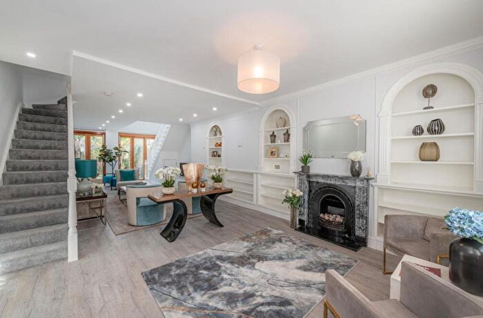 5 Bedroom Terraced House To Rent In Ordnance Hill, St Johns Wood, NW8