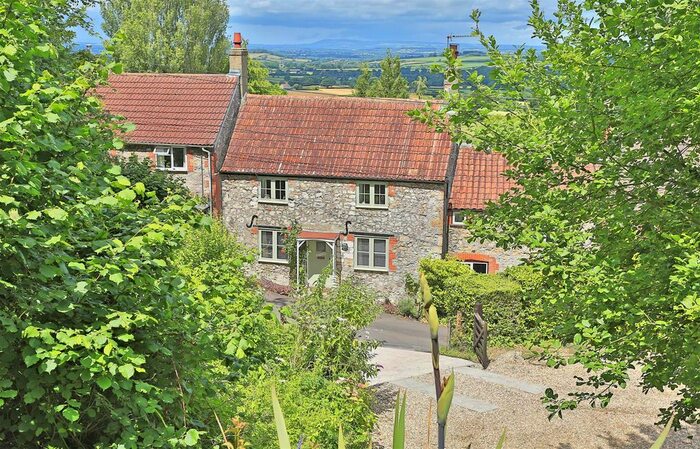 2 Bedroom Property For Sale In Higher Chillington, Ilminster, TA19