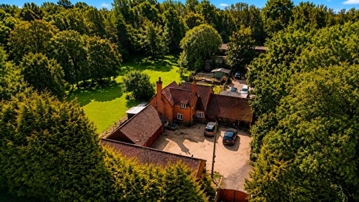 4 Bedroom Detached House For Sale In Sherbourne Hill, Sherbourne, CV35