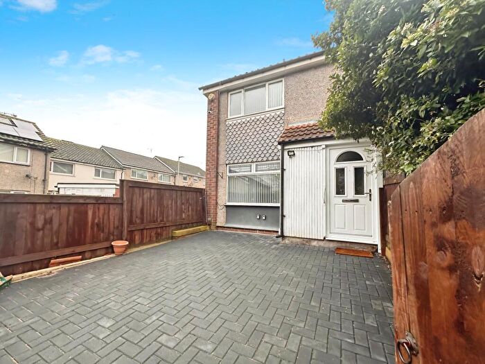 2 Bedroom End Of Terrace House For Sale In Cromwell Street, Leeds, LS9