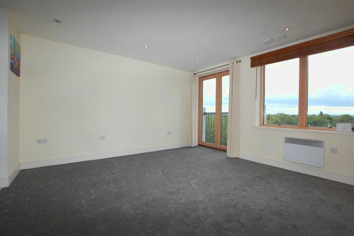 1 Bedroom Flat To Rent In Lait House Albemarle Road, Beckenham, BR3