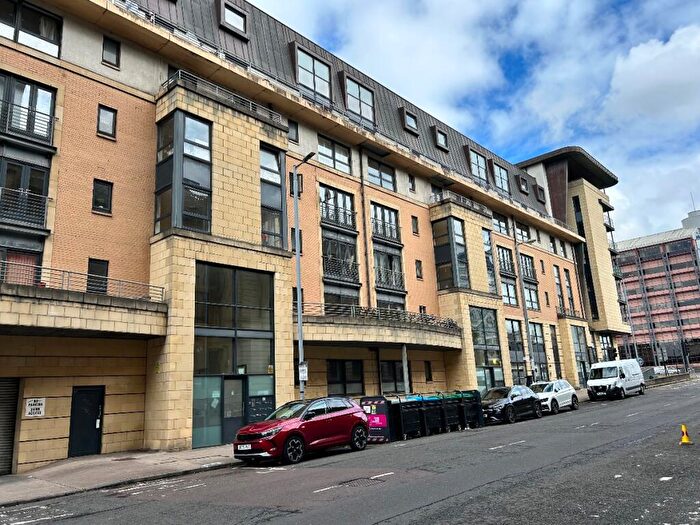 2 Bedroom Flat To Rent In Berkeley Street, Glasgow, G3