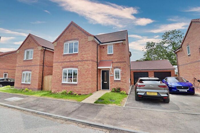 3 Bedroom Detached House For Sale In Aintree Drive, Market Rasen, LN8