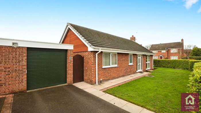 2 Bedroom Bungalow For Sale In Bridgend, Mickle Trafford, Chester, Cheshire, CH2