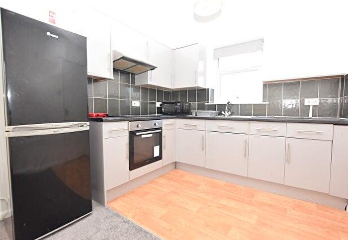 1 Bedroom Apartment To Rent In Tollgate Court, Sheffield, S3