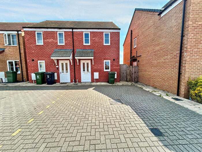 2 Bedroom End Of Terrace House For Sale In Howes Road, Bradwell, Great Yarmouth, NR31