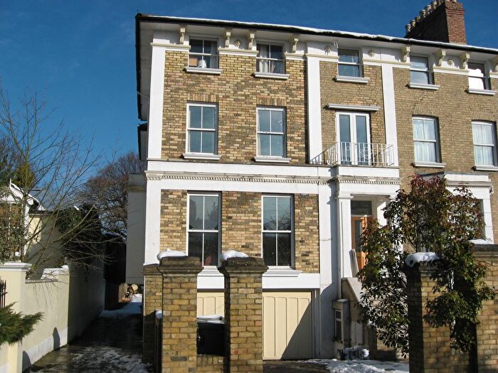 1 Bedroom Flat To Rent In Herne Road, Surbiton, KT6