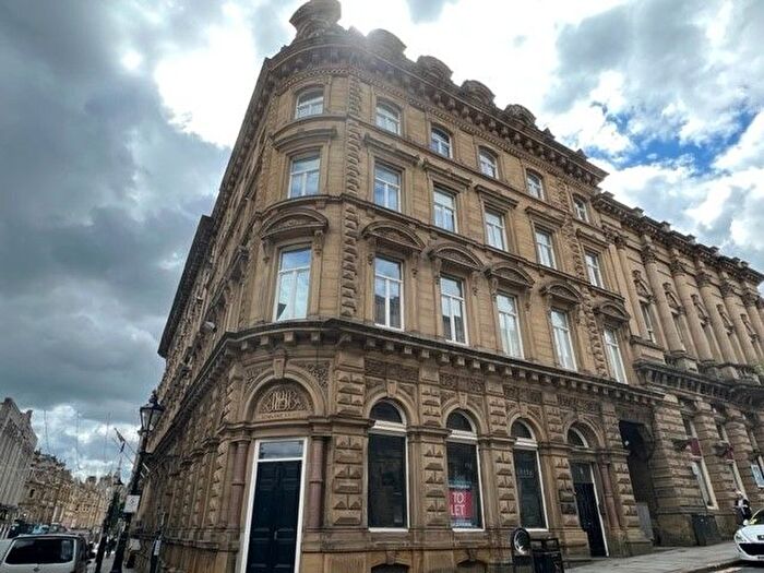 1 Bedroom Property To Rent In Landown House, Halifax, HX1