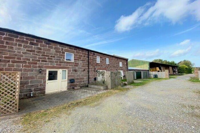 2 Bedroom Barn Conversion To Rent In Station Road, Neston, CH64